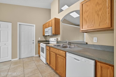 63 Pine Crest kitchen 1