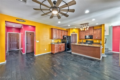 5497 Home St, Las Vegas, NV 89122 - photo 4
