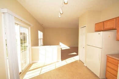 855 Jack Pine Dr, Whiteland, IN 46184 - photo 7