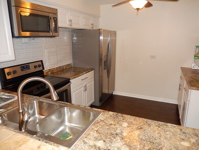 4512 Kings Walk Dr unit 1B, Rolling Meadows, IL 60008 - photo 7