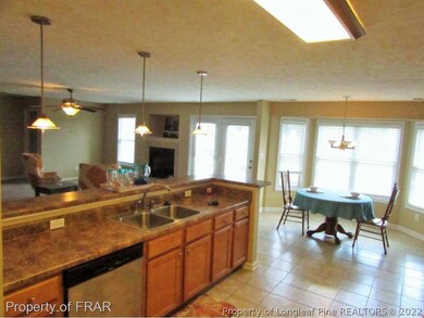 1517 Stonewood Dr, Fayetteville, NC 28306 - photo 2