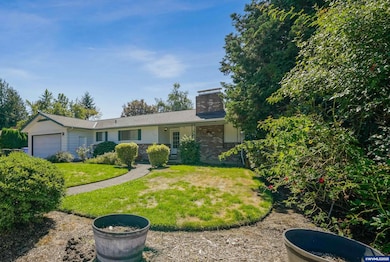 3295 Camellia Dr S, Salem, OR 97302 - photo 2