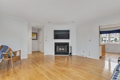 925 Main St unit 8, Cotuit, MA 02635 - photo 6