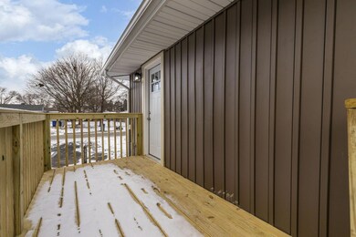 2025-1-21 3024 Hiawatha St 009