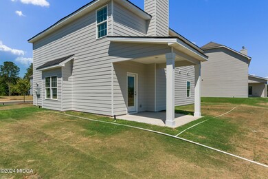 302 e river cane run-006