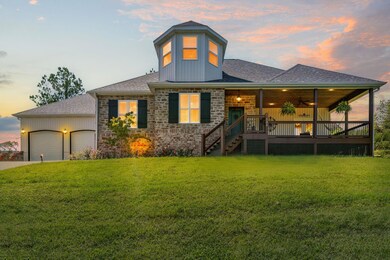 135 White Oak Circle (2)