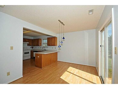 1505 Prairieview Ln, Greenfield, IN 46140 - photo 7