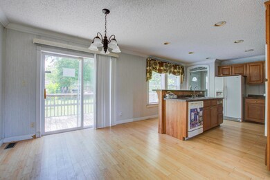 310 Gladden Ln, Cross, SC 29436 - photo 6