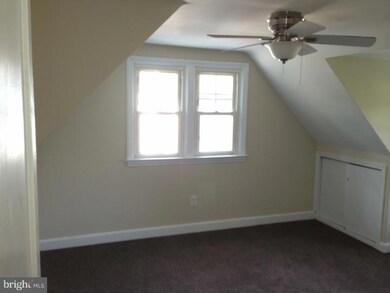 206 Elm Ave, Media, PA 19063 - photo 5