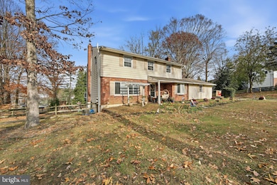 1331 Faucett Dr, West Chester, PA 19382 - photo 3