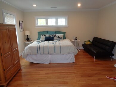 9 Church Rd unit 1, Newton, MA 02458 - photo 6