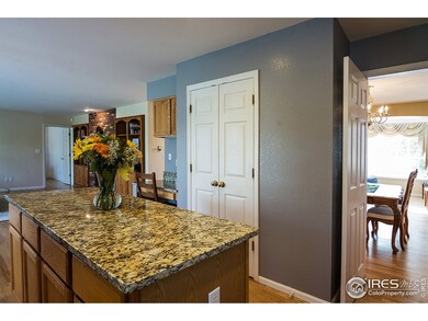 2805 Signal Creek Dr, Thornton, CO 80241 - photo 5