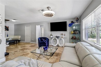 5760 Star Grass Ln, Naples, FL 34116 - photo 7