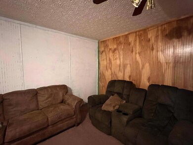 1710 w walnut st 5