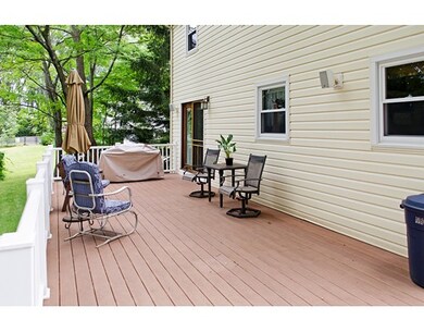 89 Lake St, Shrewsbury, MA 01545 - photo 4