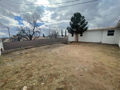 7832 Santa Cruz Ct, El Paso, TX 79915 - photo 2