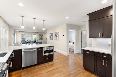 47 Fuller Rd unit 47, Watertown, MA 02472 - photo 4