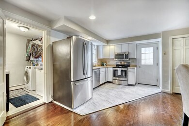 88 Elm St unit 2, North Andover, MA 01845 - photo 4