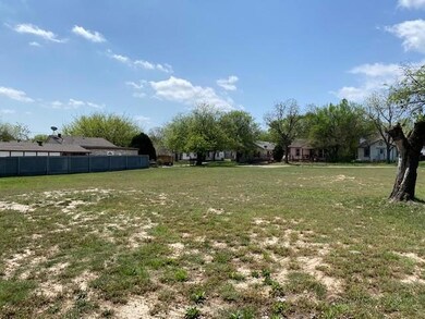 2522 NW 29th St, Fort Worth, TX 76106 - photo 2