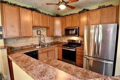 151 River Rock Way, Berea, OH 44017 - photo 6