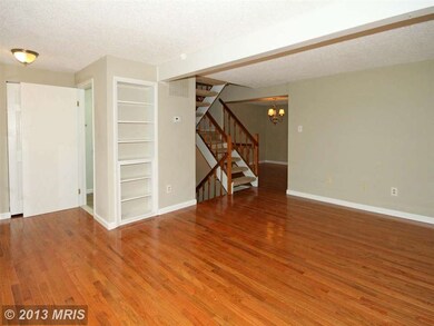 8681 Bent Arrow Ct, Springfield, VA 22153 - photo 3