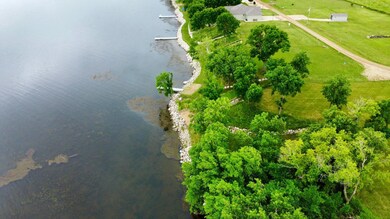 83871 Nilson Dr, Clinton, MN 56225 - photo 5