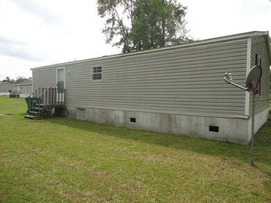 1139 Jim Truesdell Rd SE, Darien, GA 31305 - photo 4