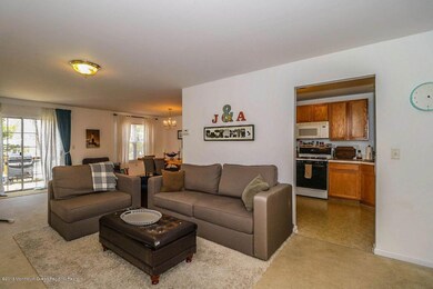 30 Brewster Cir unit 371, Old Bridge, NJ 08857 - photo 5