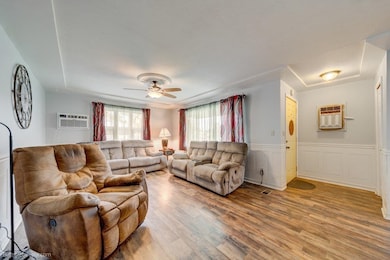 1710 E Crown Ave, Spokane, WA 99207 - photo 4