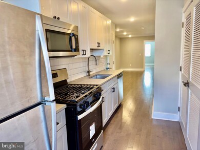 5334 36 Cedar Ave unit 7G, Philadelphia, PA 19143 - photo 6