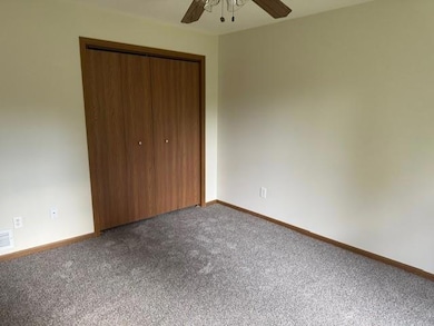 1117 SW Ephraim Dr, Grain Valley, MO 64029 - photo 5