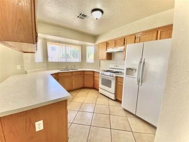 6331 E 42nd Ln, Yuma, AZ 85365 - photo 4