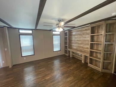 2900 S I Hwy 35 E unit LOT 151, Waxahachie, TX 75165 - photo 4