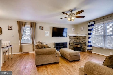 188 Park Rd, Pasadena, MD 21122 - photo 6