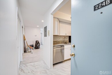 B Sierra Ct, Woodbridge Proper, NJ 07095 - photo 7