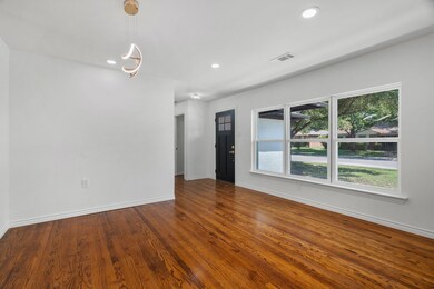 10209 Casa View Dr, Dallas, TX 75228 - photo 7