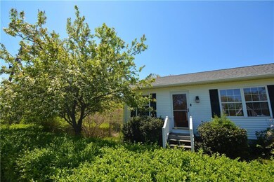 8 Washington Ave, Bailey Island, ME 04003 - photo 3