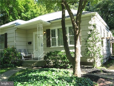 144 Edison Rd, Cherry Hill, NJ 08034 - photo 2