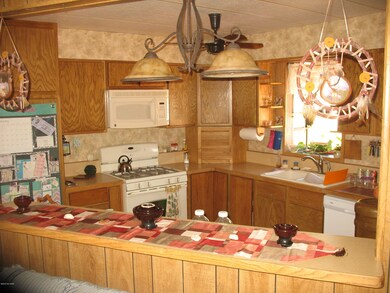 5364 Lazy S Kitchen (1)