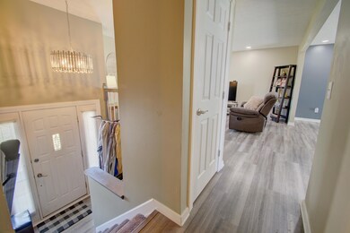 DSC_2384_5_6_7_8Interior01