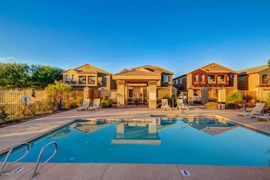 0007-Cave Creek (8)