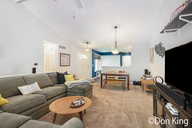 2224MeadowglenNE-12