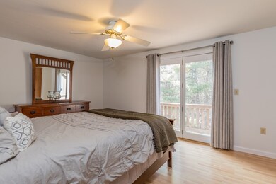 127 Pennacook Dr, Leominster, MA 01453 - photo 7