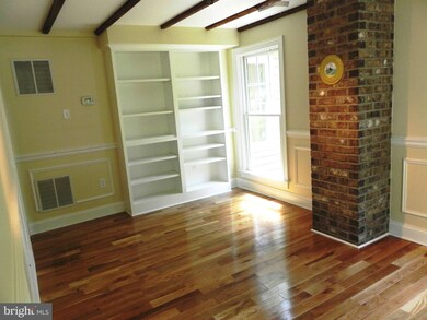 35803 Hayman Ln, Round Hill, VA 20141 - photo 5