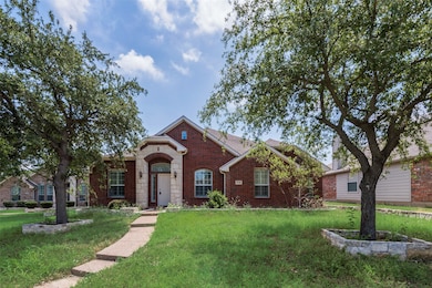 5218 Hopewell Dr, Garland, TX 75043 - photo 4