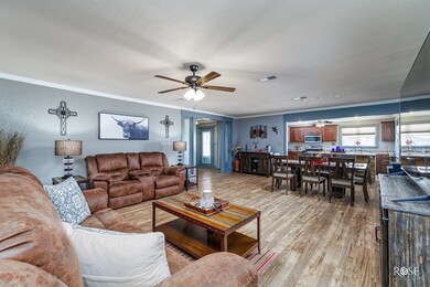 12370 Dove Creek Ln W, San Angelo, TX 76904 - photo 6