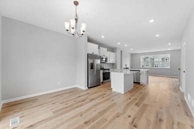 1523 Traverse Ln, West Saint Paul, MN 55118 - photo 4