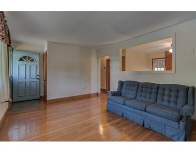 48 Arch St, Malden, MA 02148 - photo 4