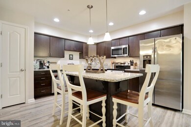 1826 Cassandra Dr unit 132, Sykesville, MD 21784 - photo 6