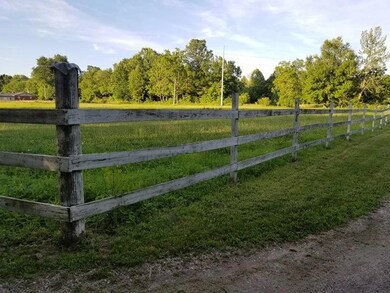 12174 Bulltown Rd, Laurel, IN 47024 - photo 5